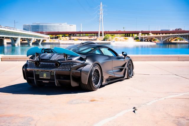 Used 2018 McLaren 720S Performance photo 5