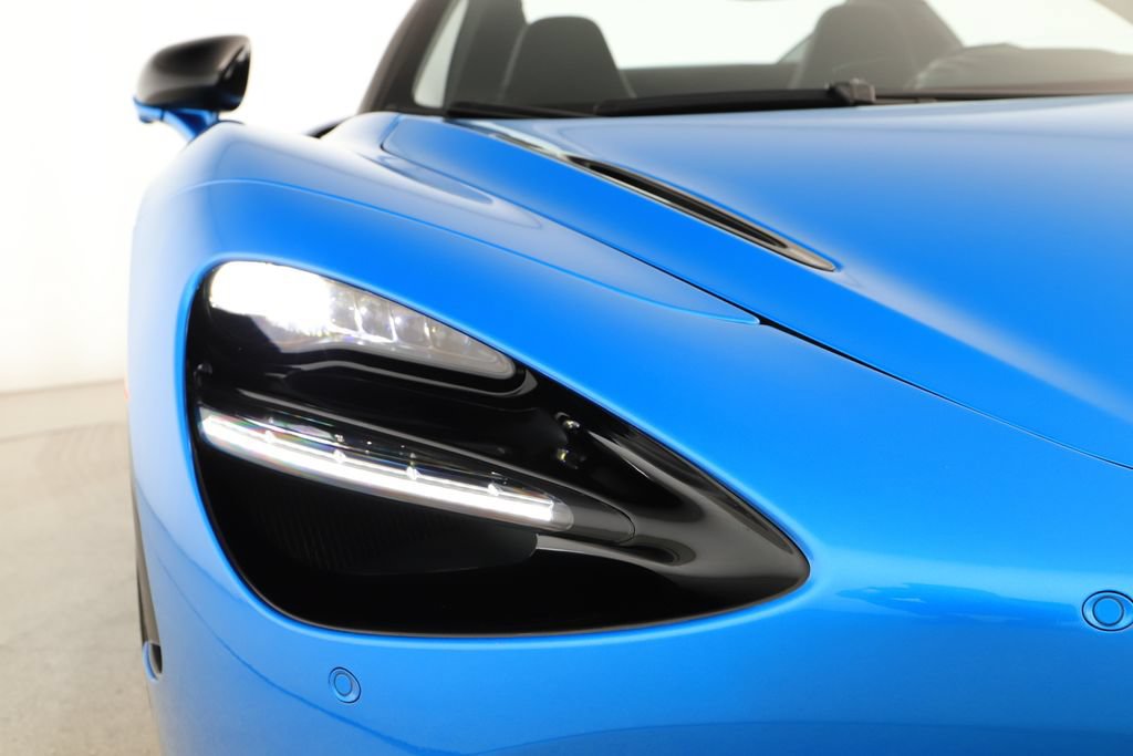 Used 2024 McLaren 750S Spider photo 34