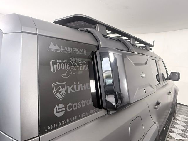 2023 Land Rover Defender 130 SE