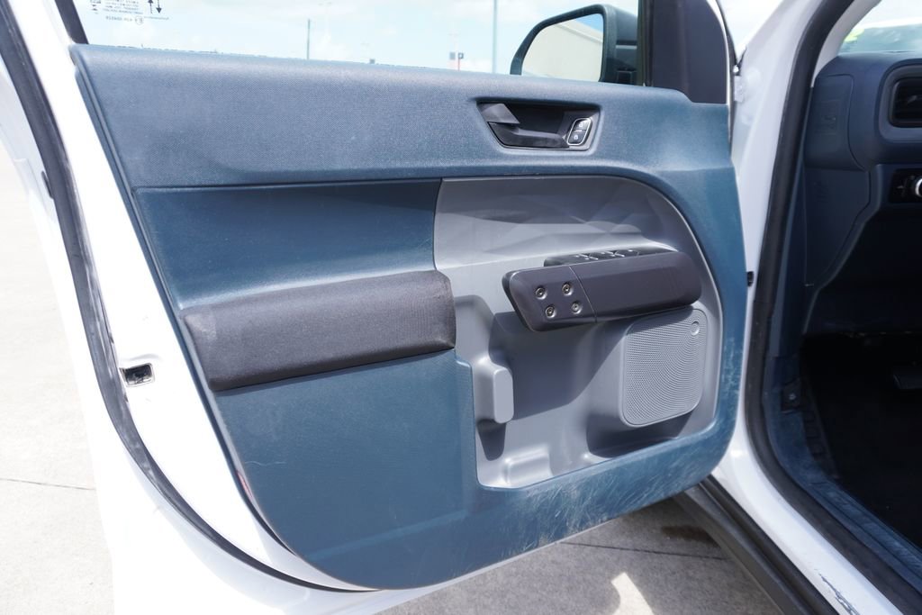 2023 Ford Maverick XL