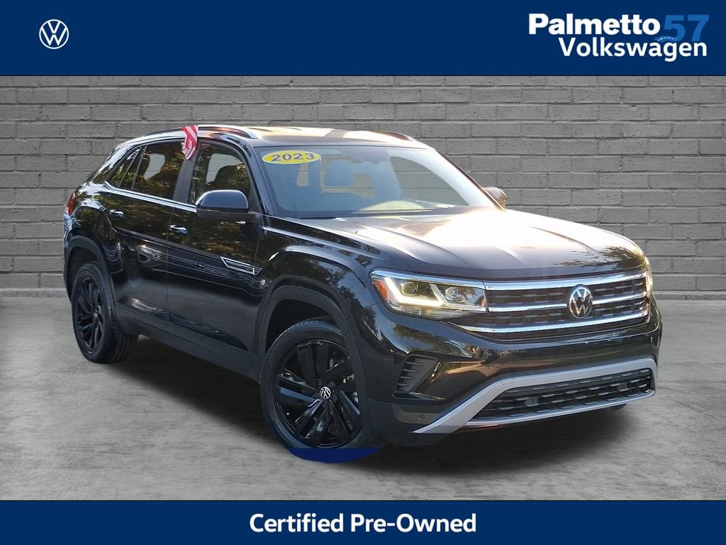 Used 2023 Volkswagen Atlas Cross Sport SE w/ Black Wheel Package