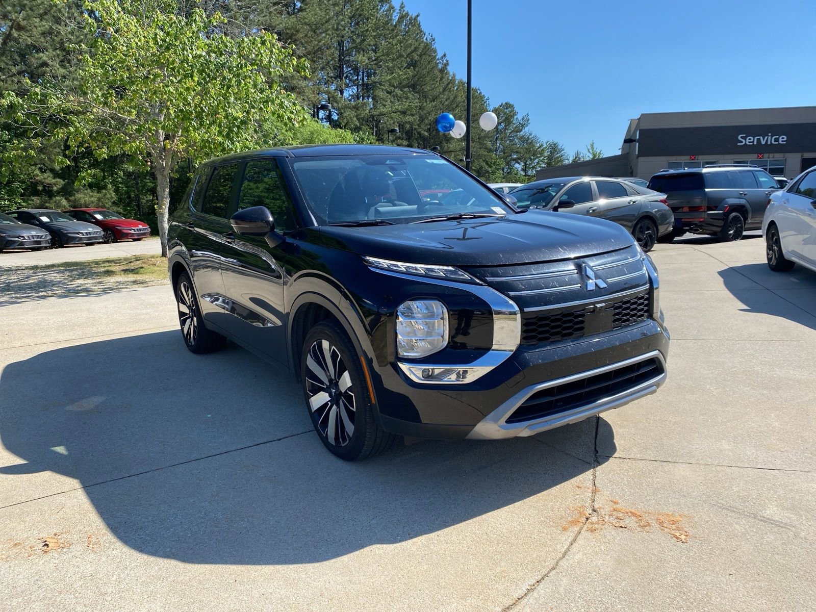 2025 Mitsubishi Outlander SE