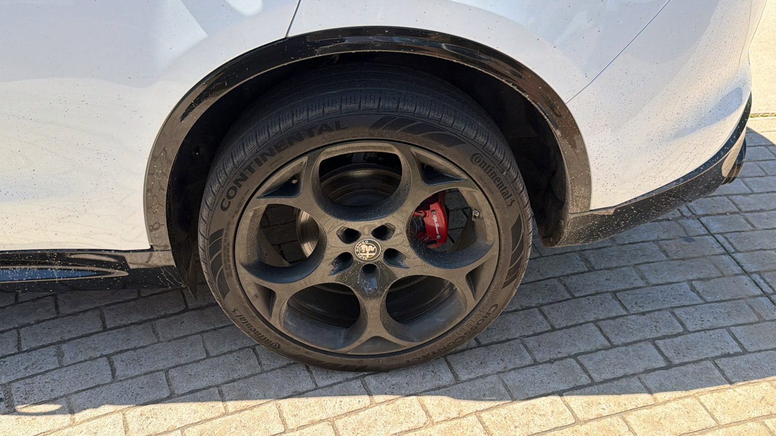 2025 Alfa Romeo Stelvio Sprint