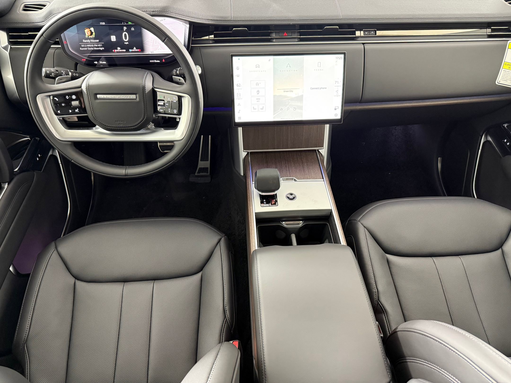 2026 Land Rover Range Rover Long Wheelbase SE