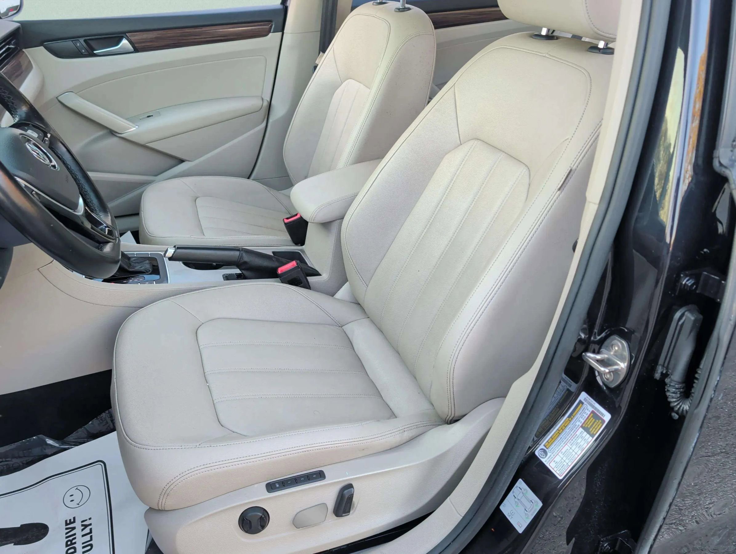 2020 Volkswagen Passat 2.0T SEL