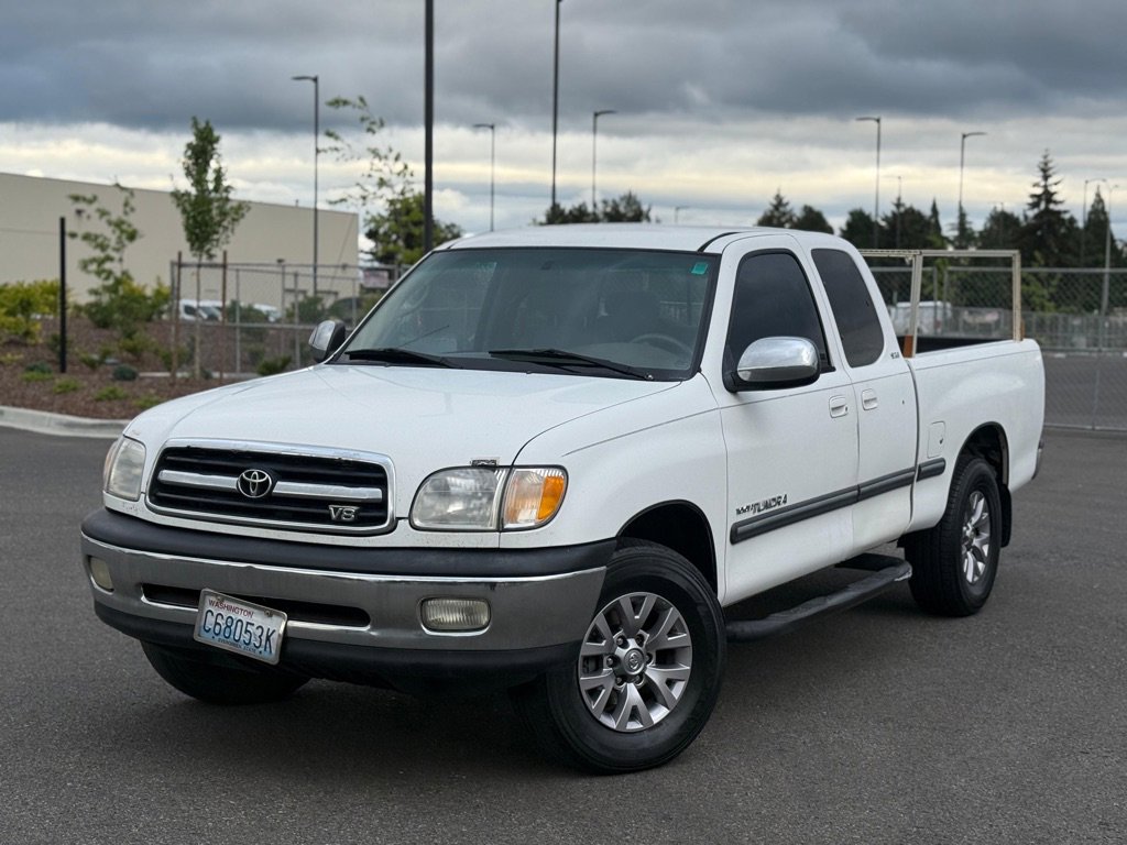 2000 Toyota Tundra V8 SR5 4 Door Extended Cab RWD