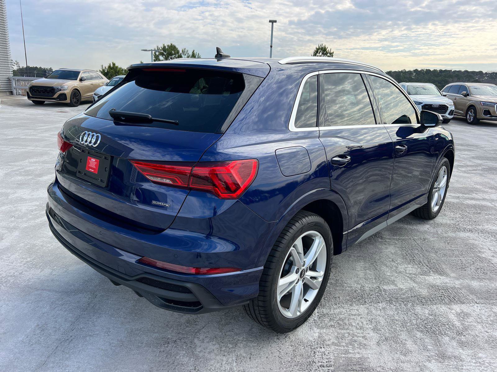 2022 Audi Q3 2.0T Premium Plus