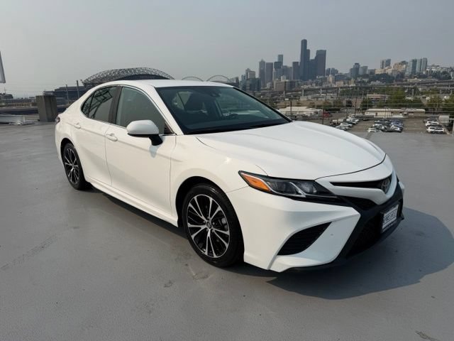 Used 2020 Toyota Camry SE