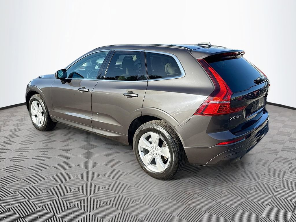 2022 Volvo Xc60 B5 Momentum