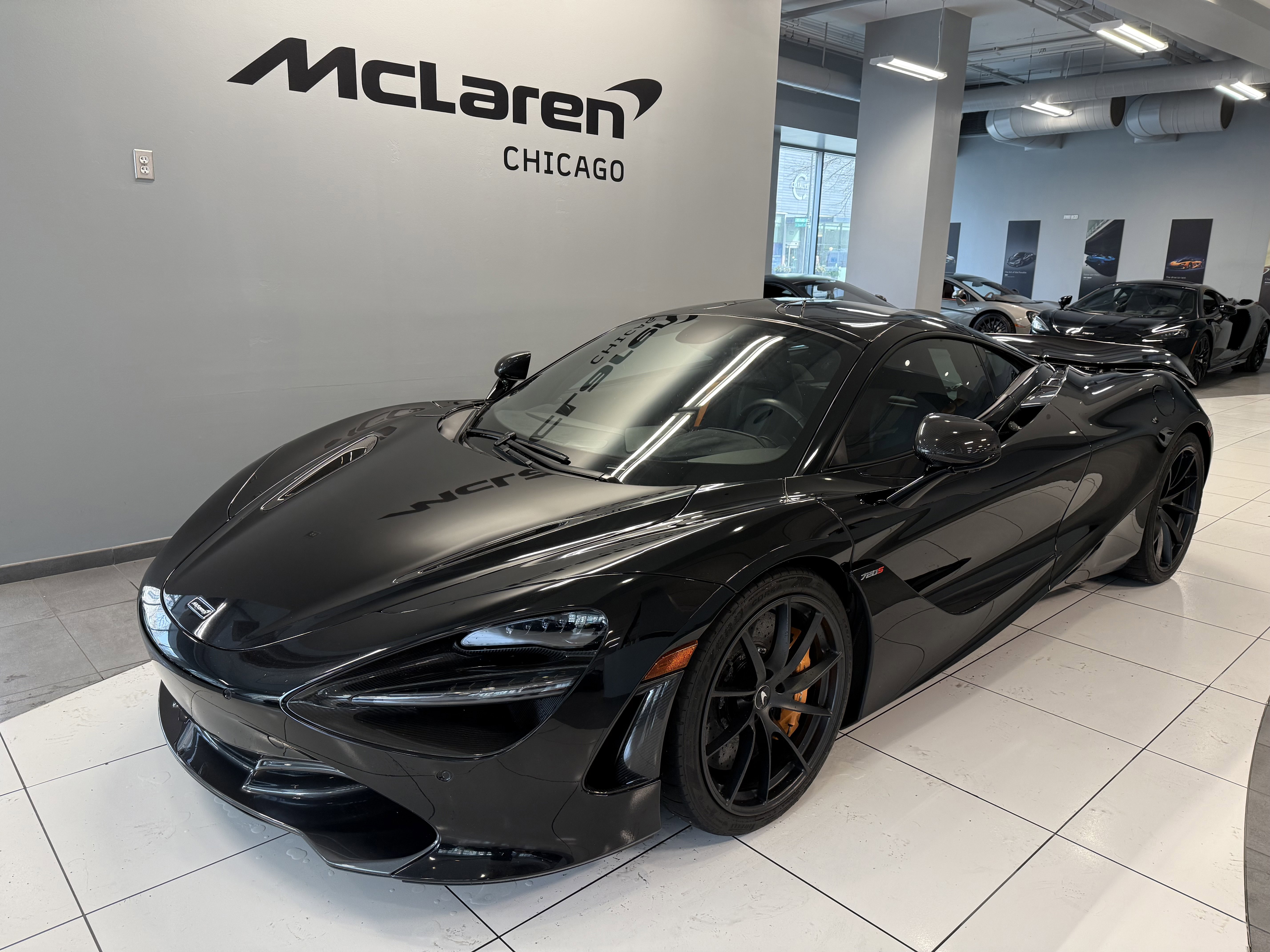 Used 2019 McLaren 720S photo 11