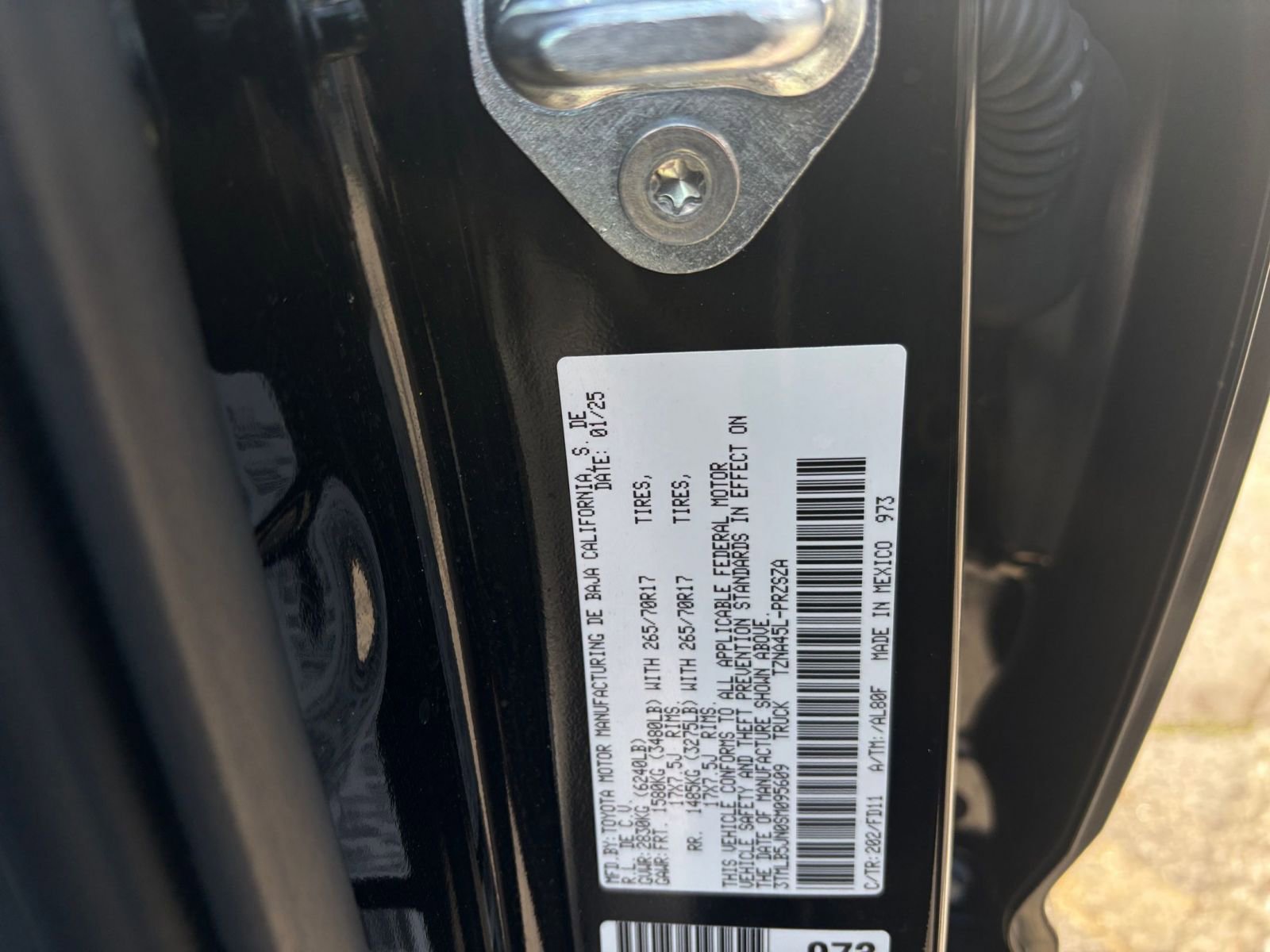 2025 Toyota Tacoma TRD Off-Road