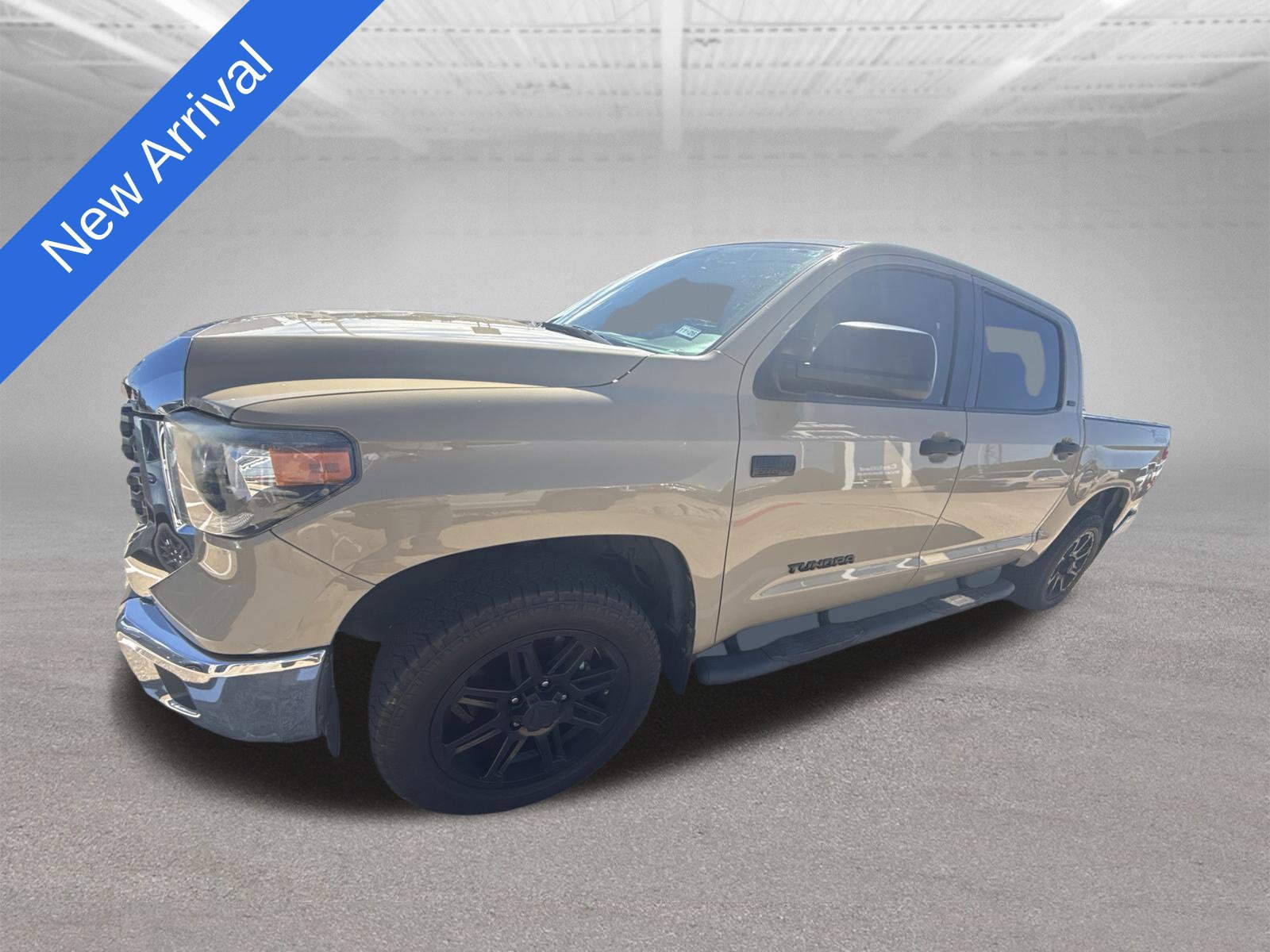 Used 2020 Toyota Tundra SR5 w/ SR5 Leather Package