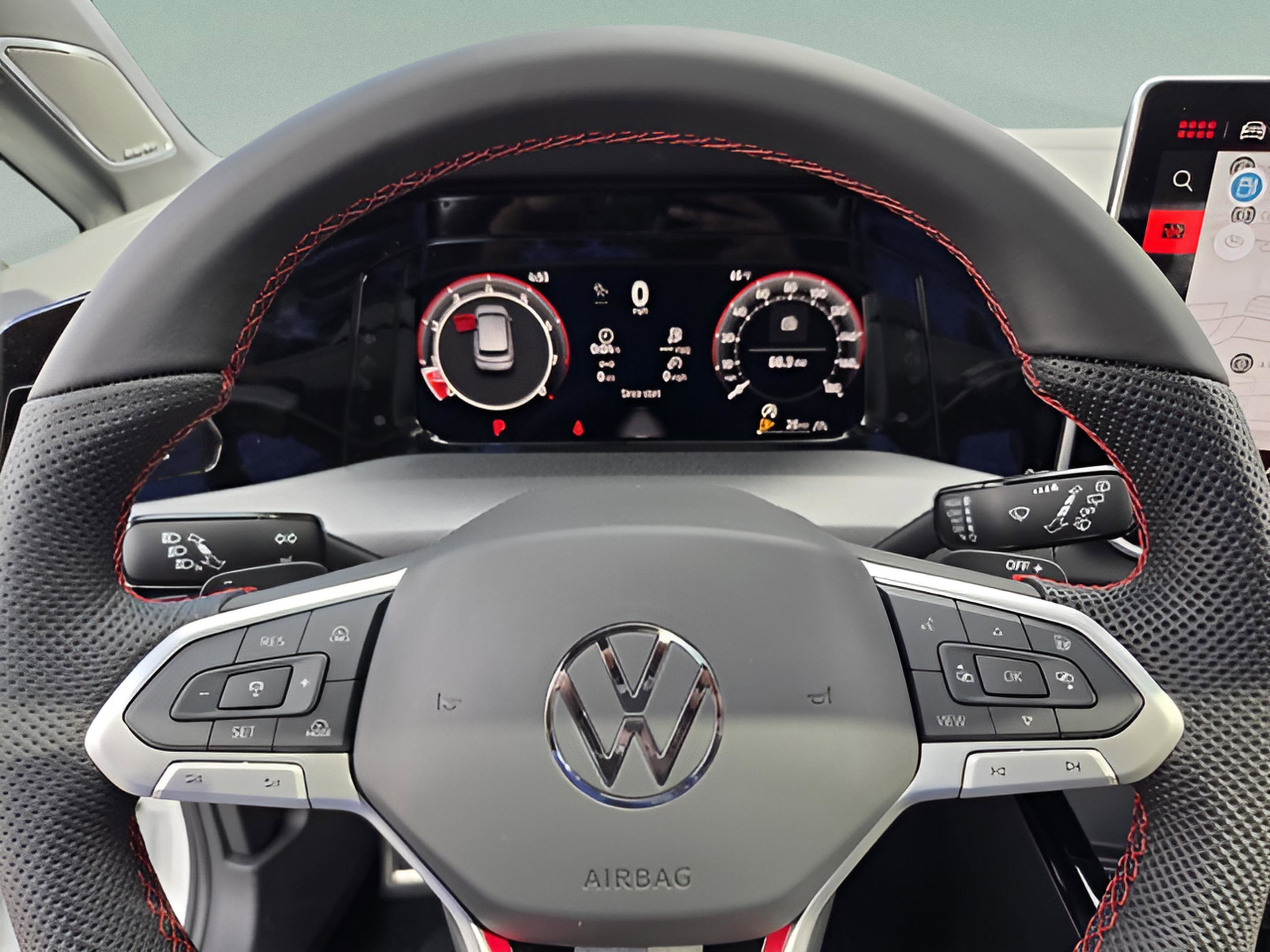 2026 Volkswagen Golf SE