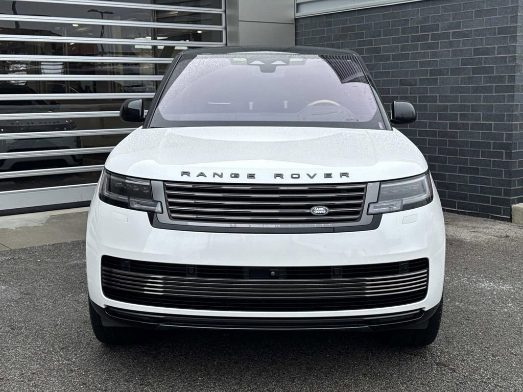 2023 Land Rover Range Rover SV