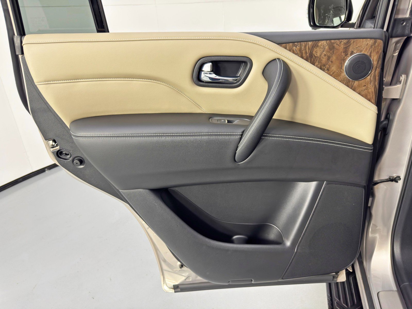 2022 INFINITI Qx80 Premium Select