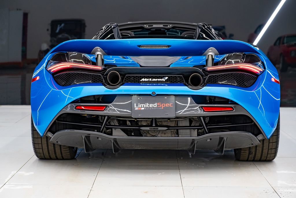 Used 2020 McLaren 720S Spider photo 17