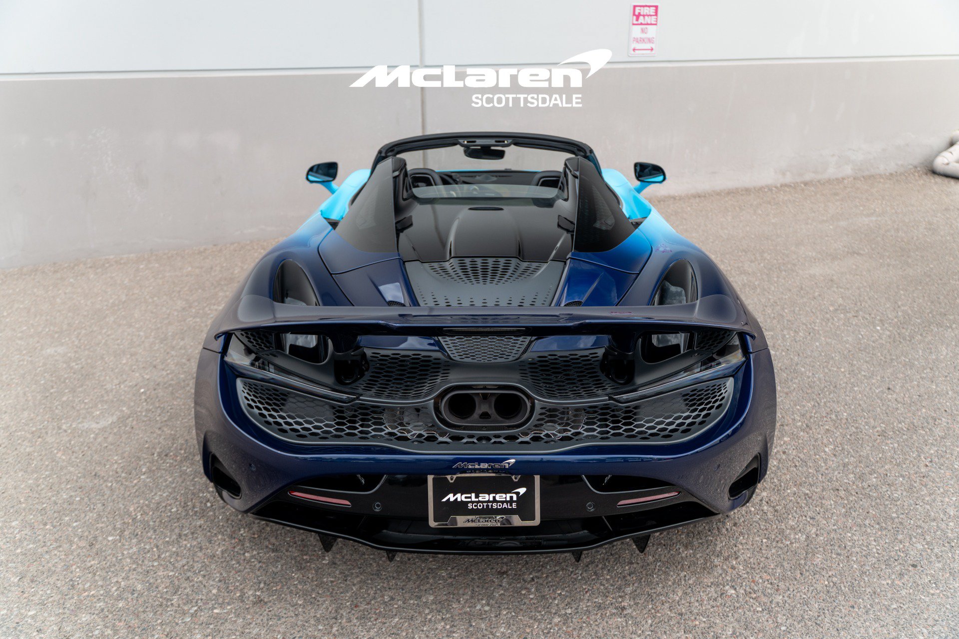 Used 2025 McLaren 750S Spider photo 25