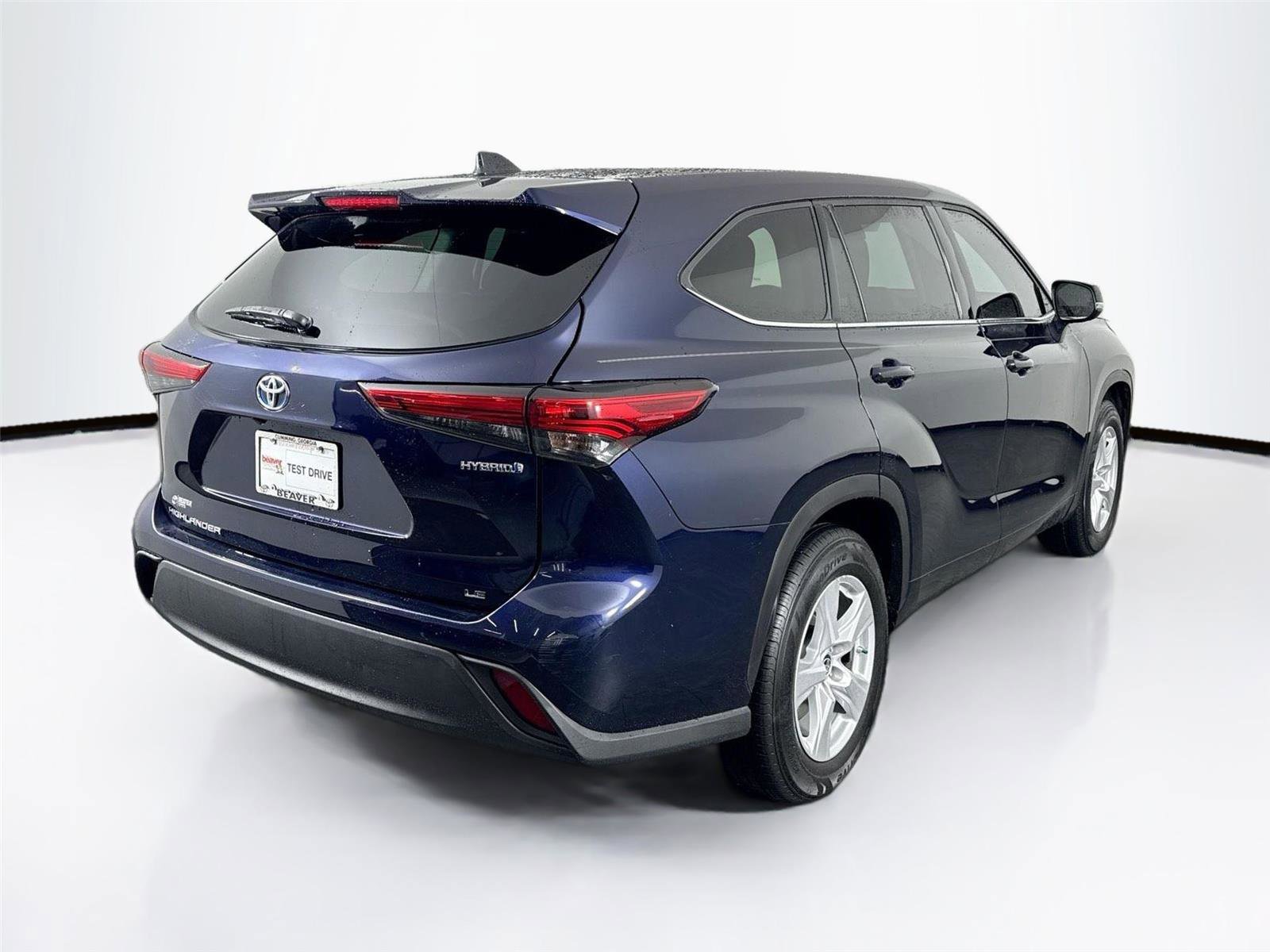 2022 Toyota Highlander LE