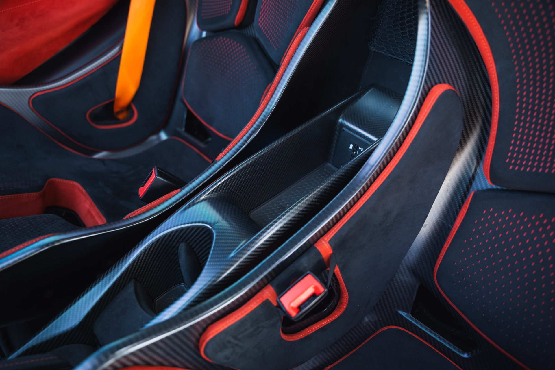 Used 2021 McLaren 765LT photo 71