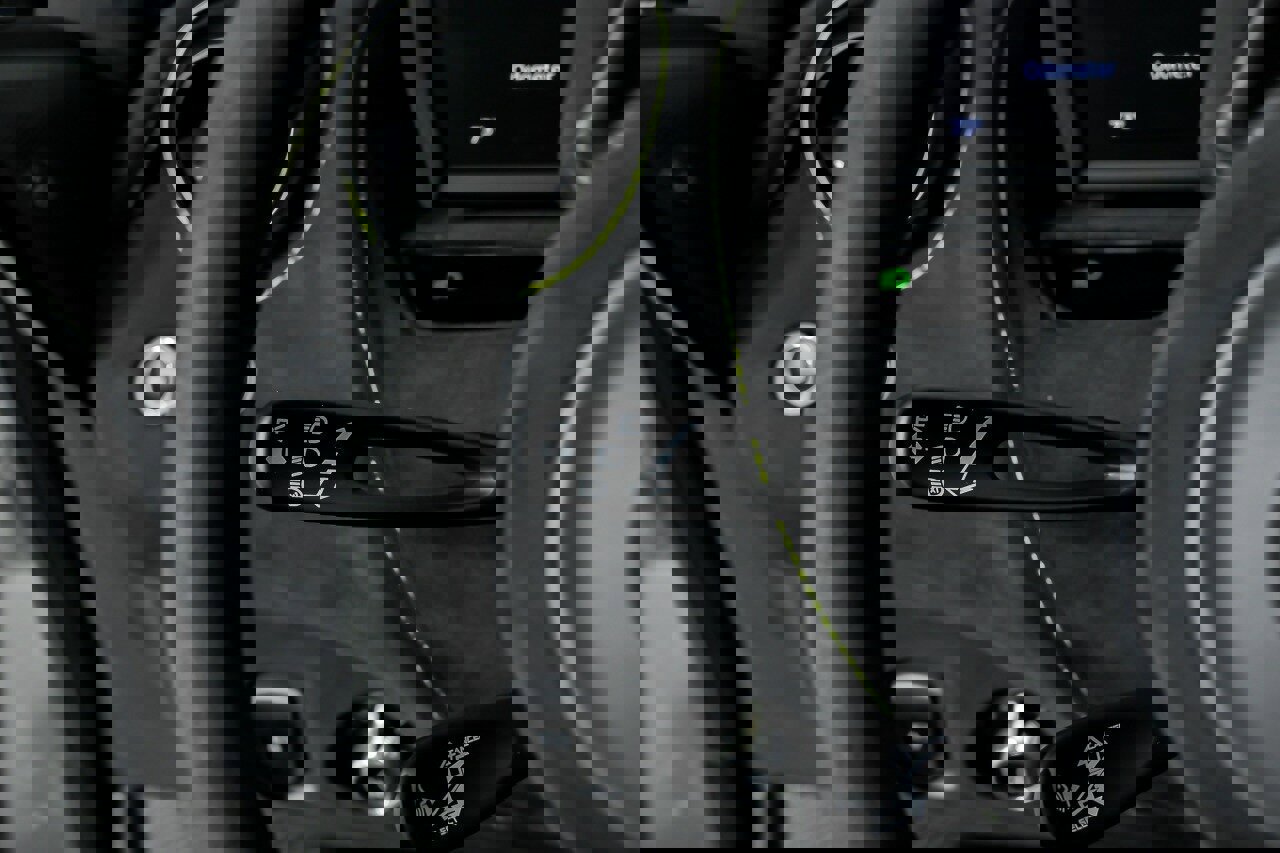 Used 2021 McLaren 765LT photo 29