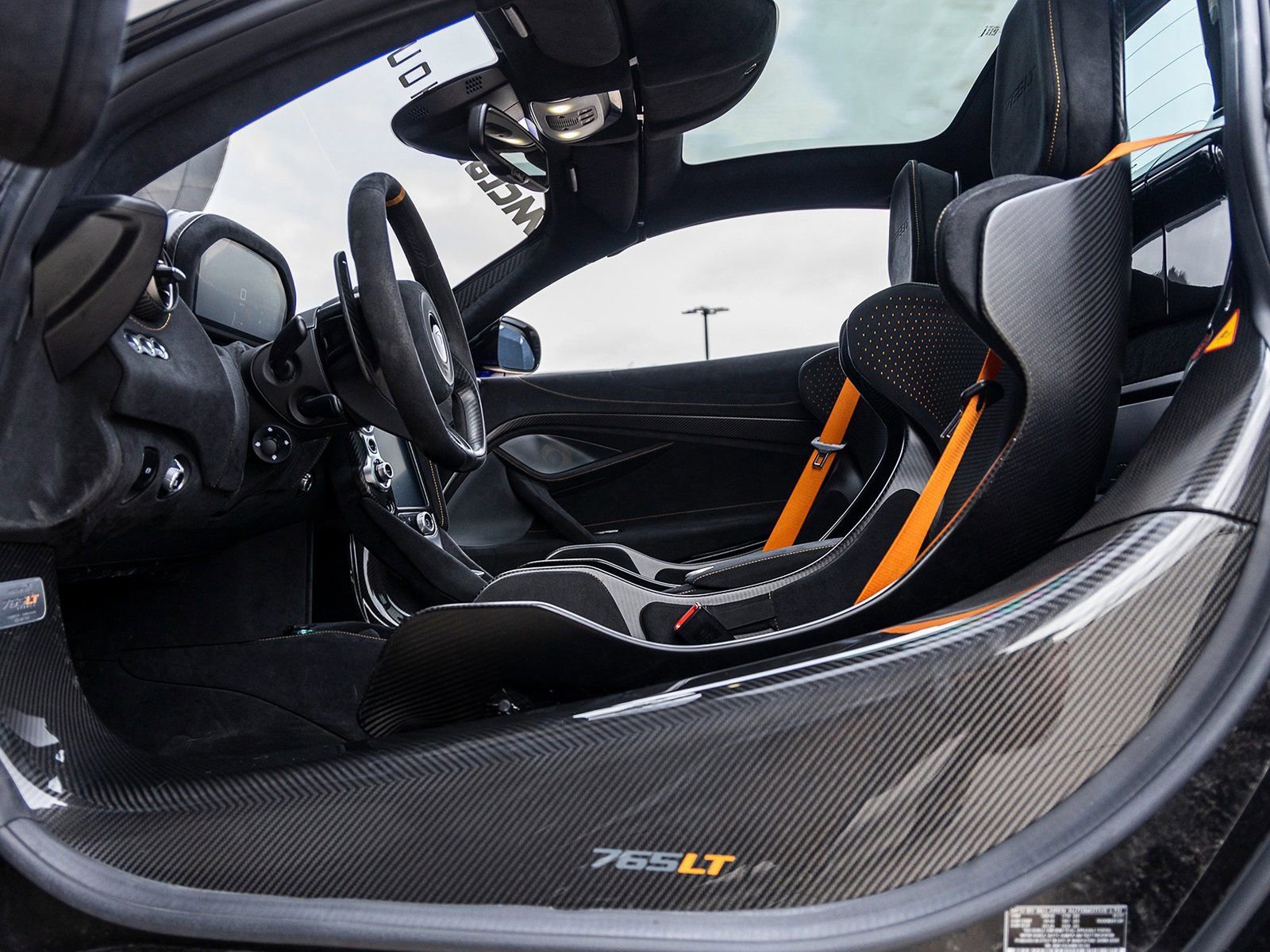 Used 2022 McLaren 765LT photo 25