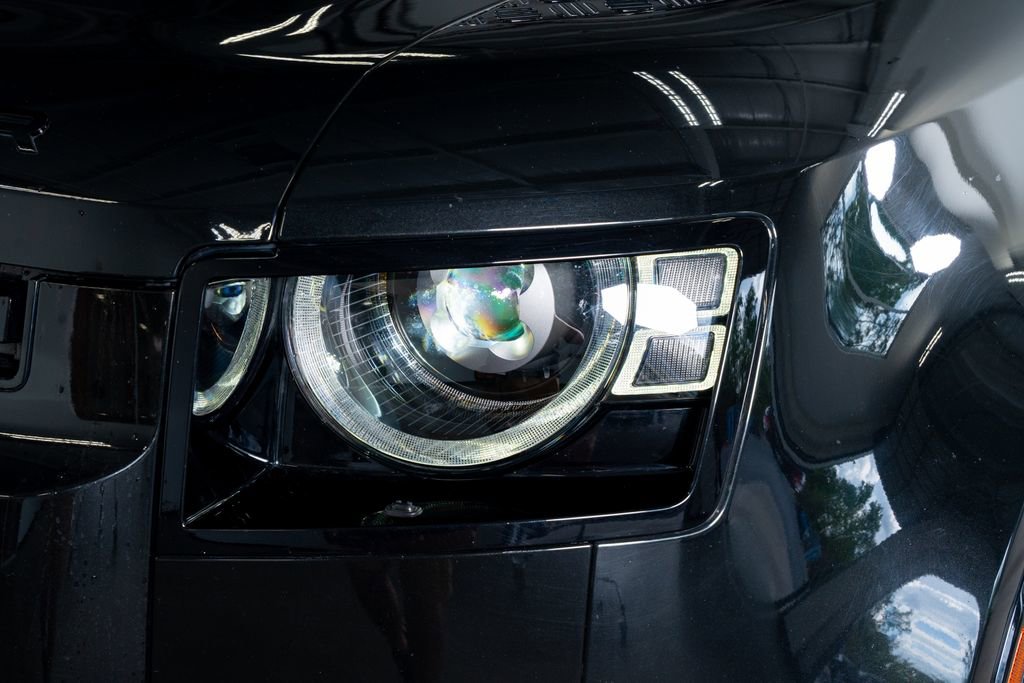 2023 Land Rover Defender 110 X