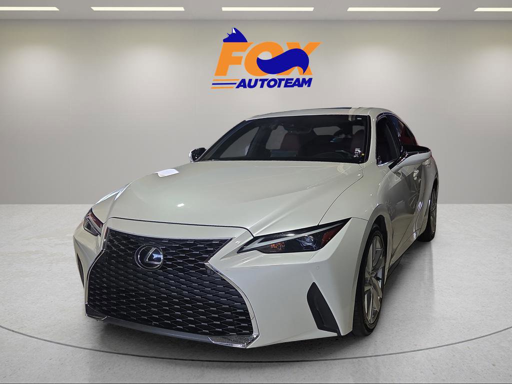 2023 Lexus IS 300