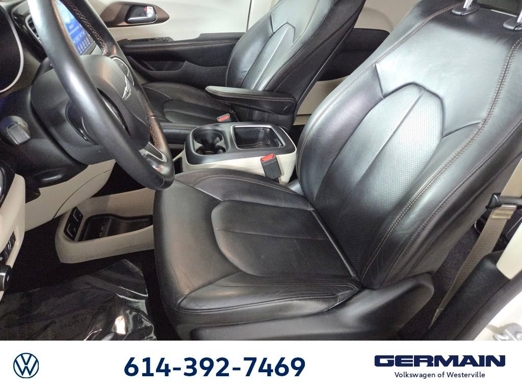 2017 Chrysler Pacifica Touring-L Plus