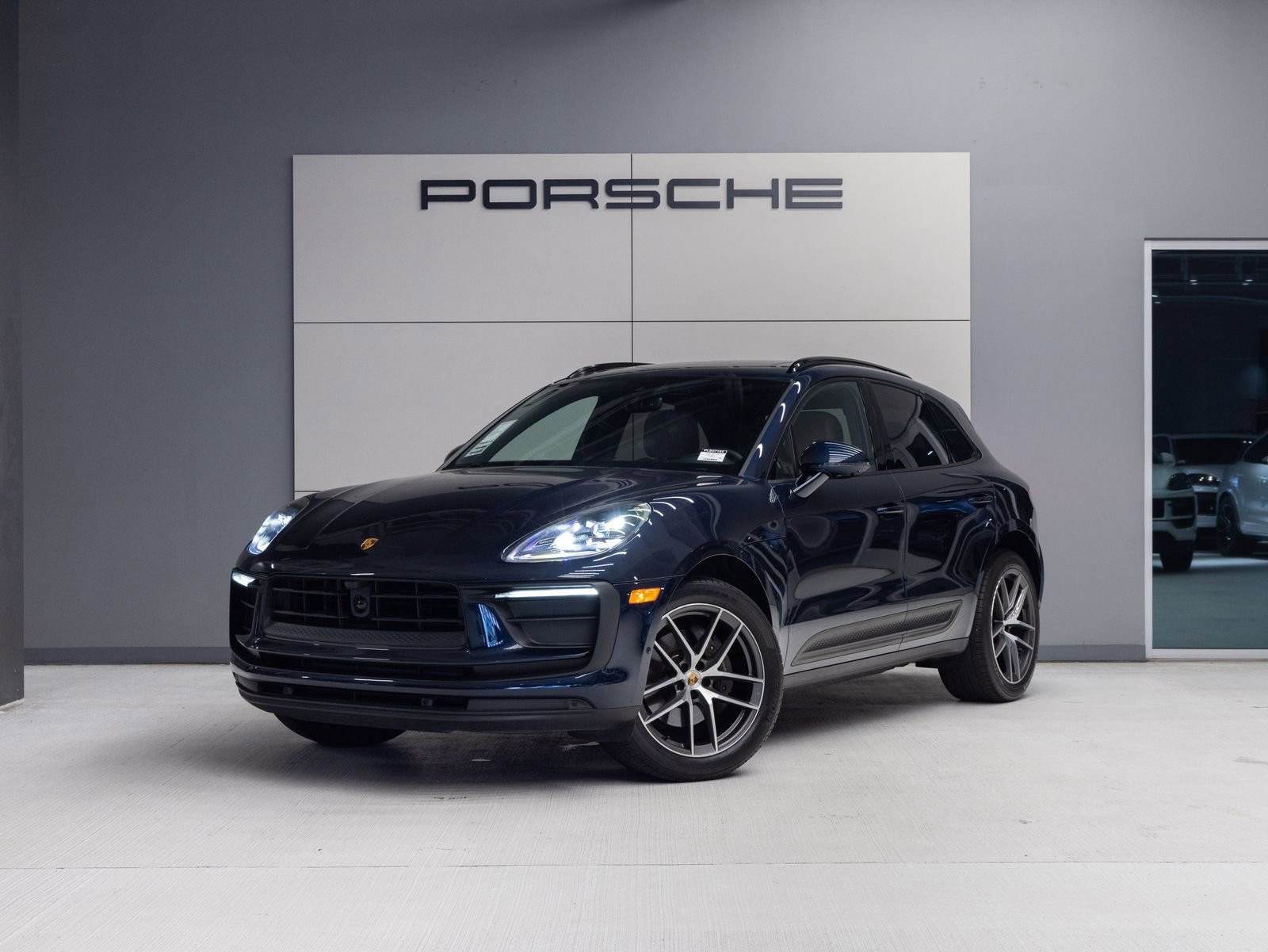 Certified 2023 Porsche Macan
