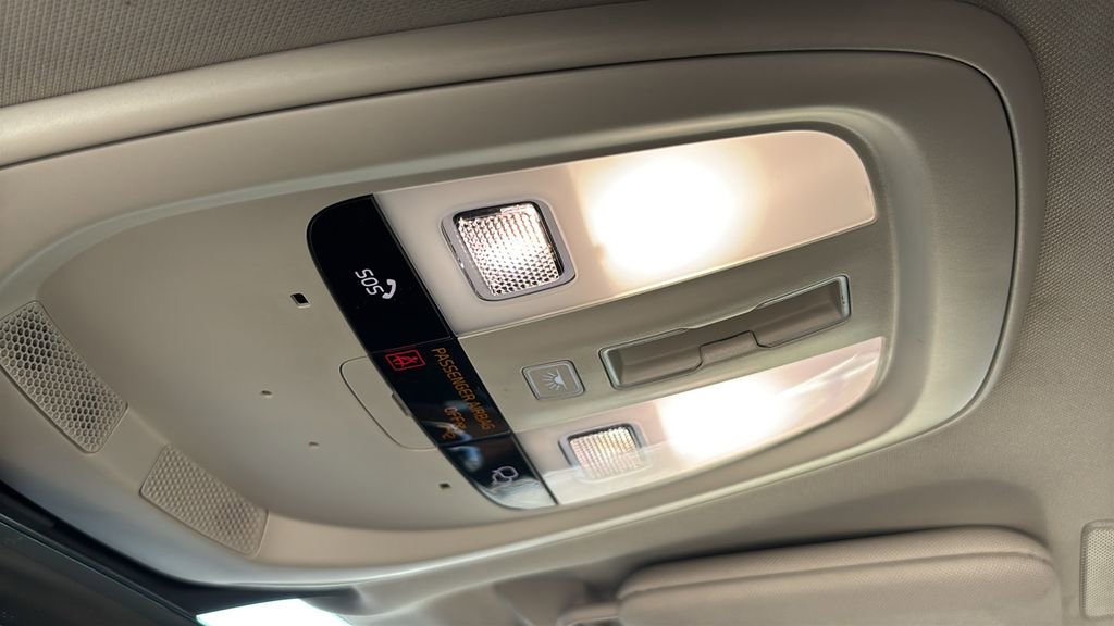 2023 Volvo Xc90 B6 Core