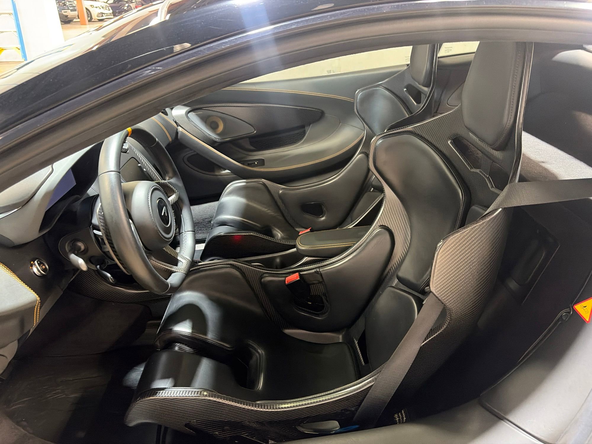 Used 2019 McLaren 600LT photo 7