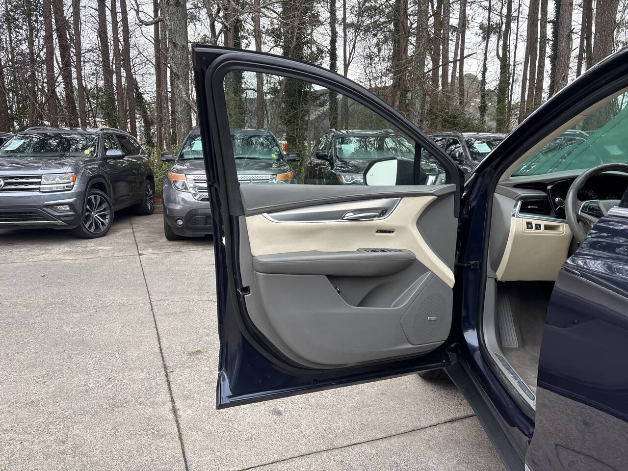 2017 Cadillac XT5 Luxury