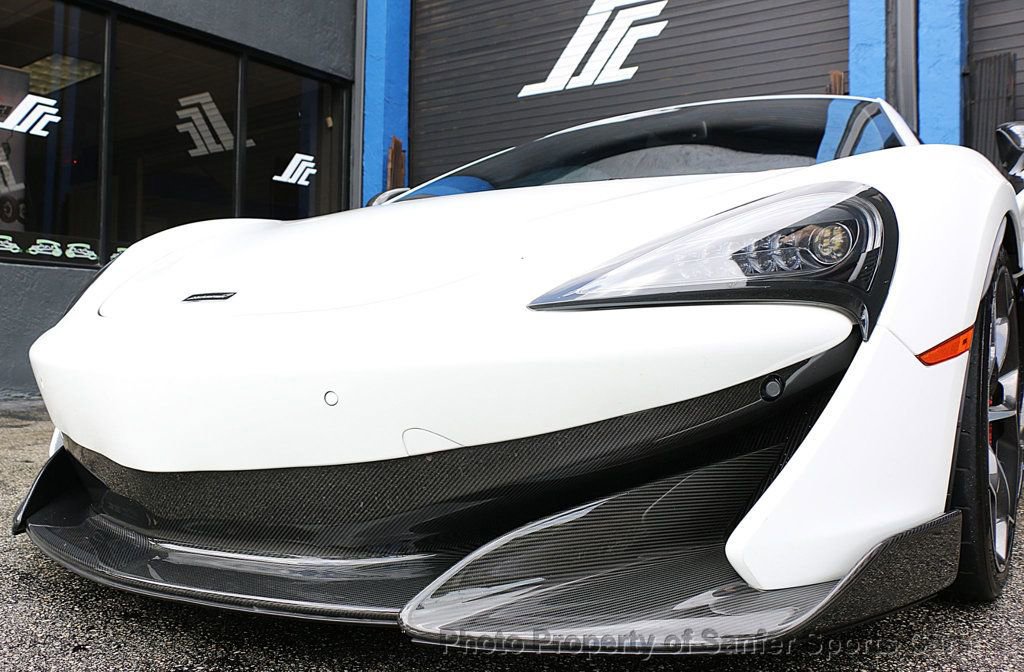 Used 2019 McLaren 600LT photo 12