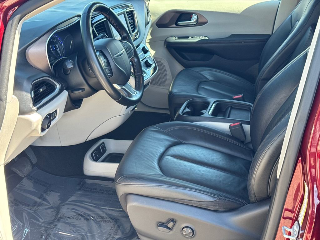 2019 Chrysler Pacifica Touring-L