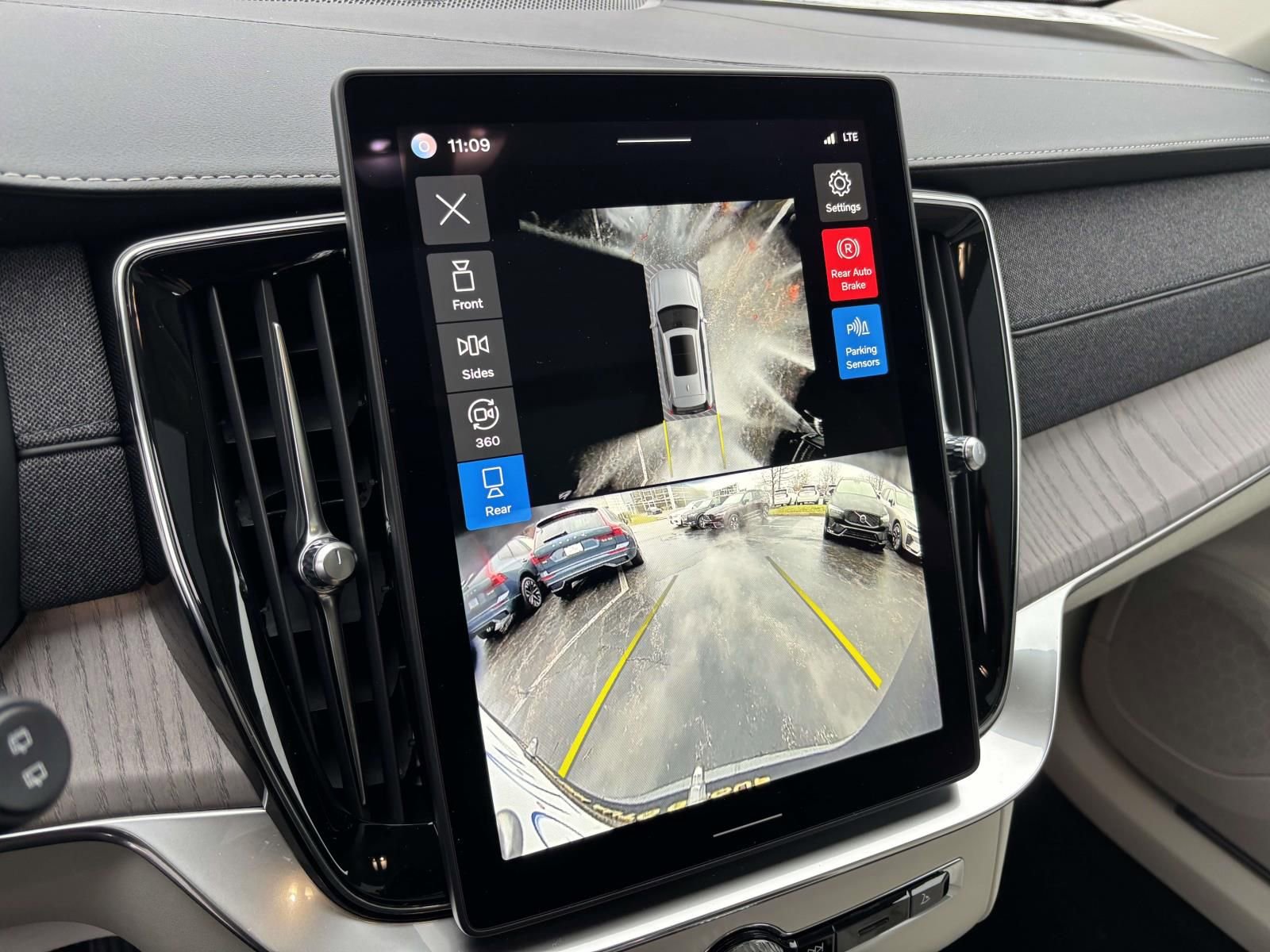 2026 Volvo Xc90 T8 Ultra