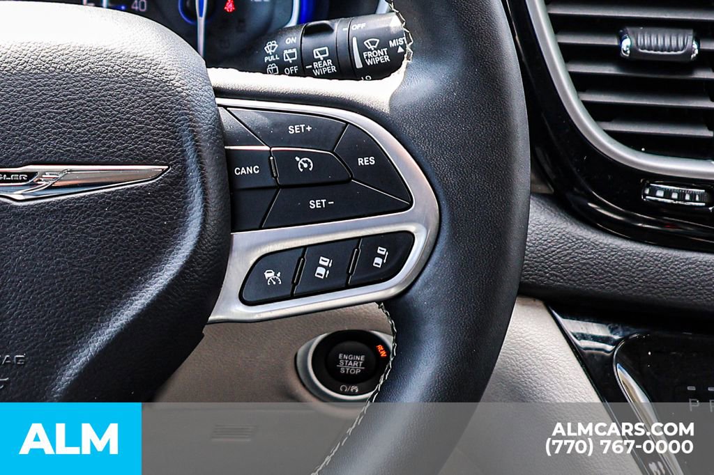 2024 Chrysler Pacifica Touring-L