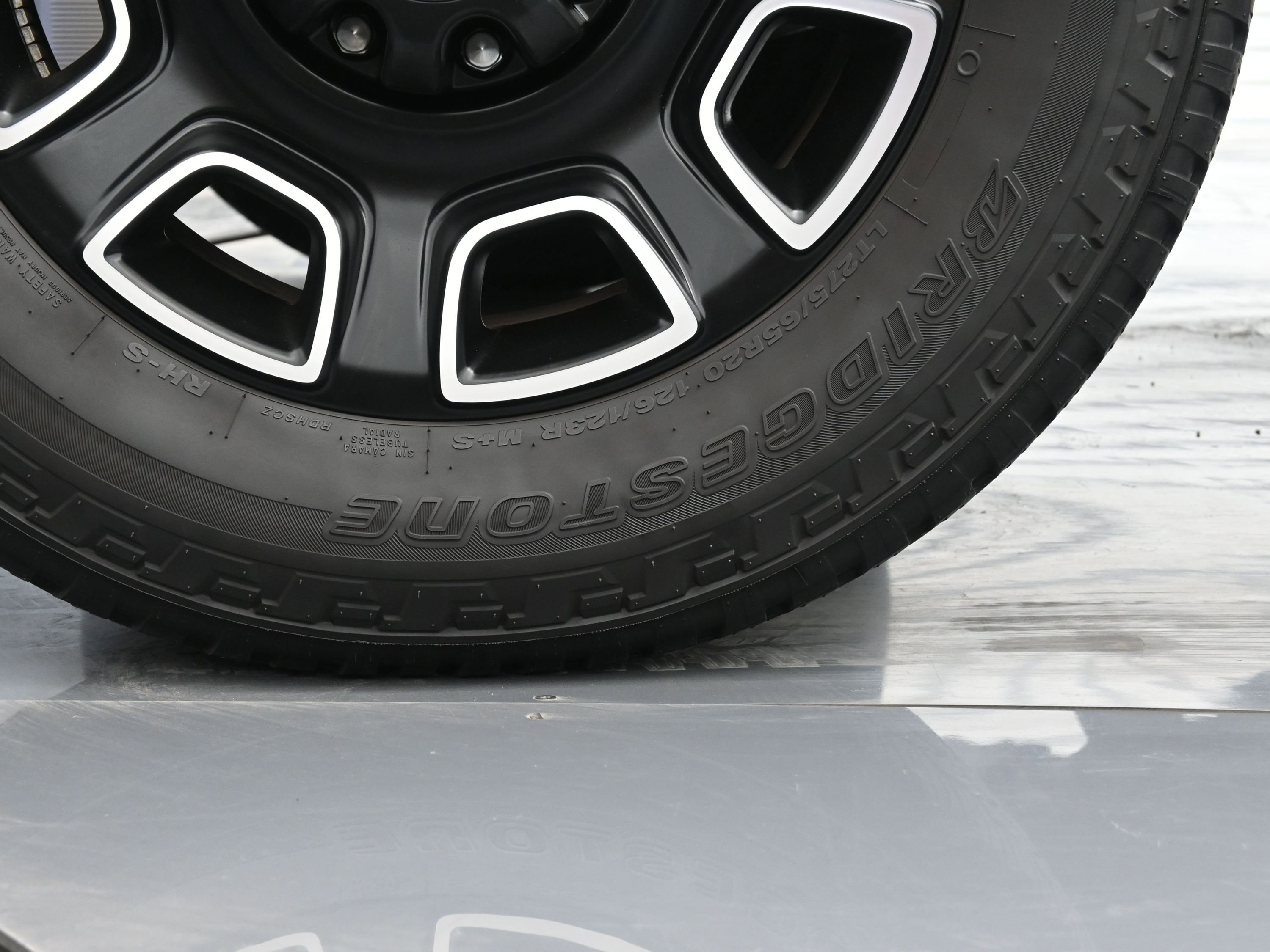 2024 Ford F350 Platinum