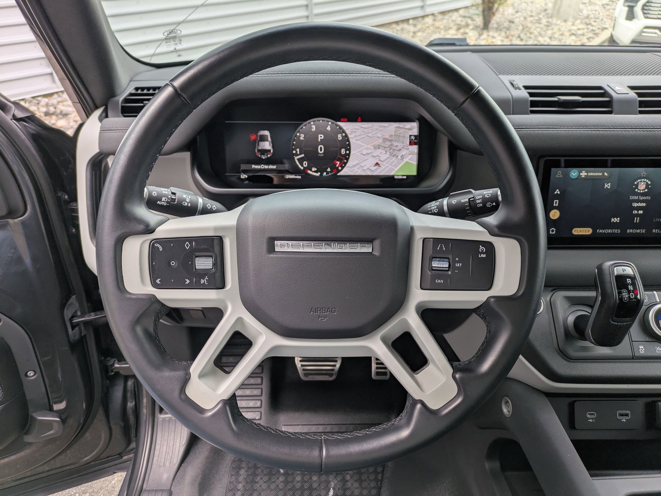 2023 Land Rover Defender 110 X-Dynamic SE