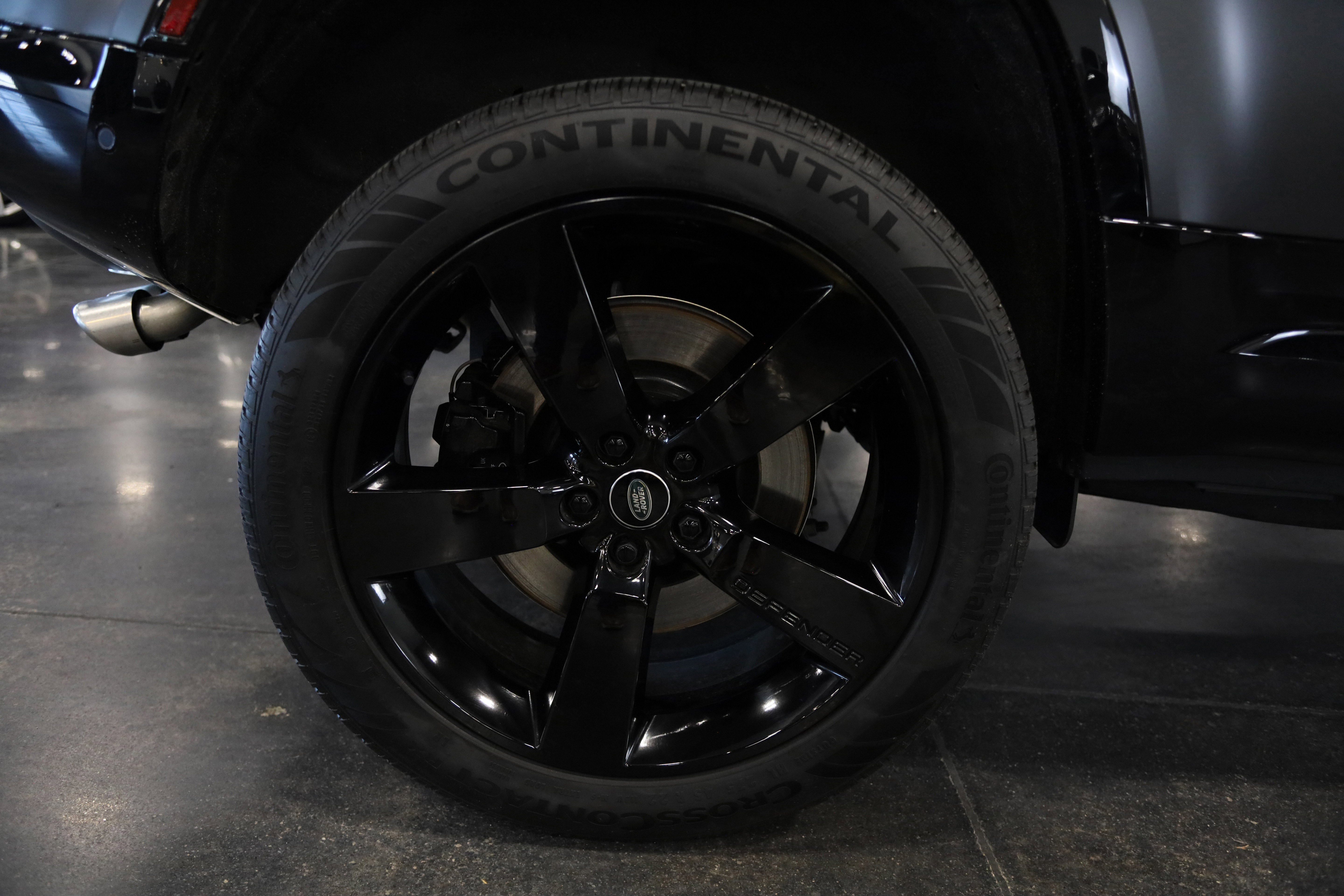 2023 Land Rover Defender 110 Carpathian Edition