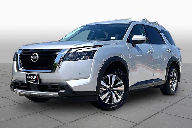 Certified 2025 Nissan Pathfinder SL