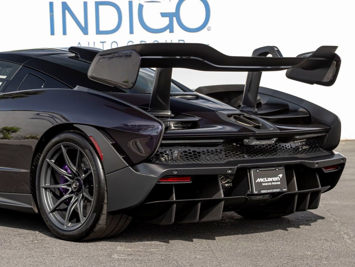 Used 2019 McLaren Senna photo 10