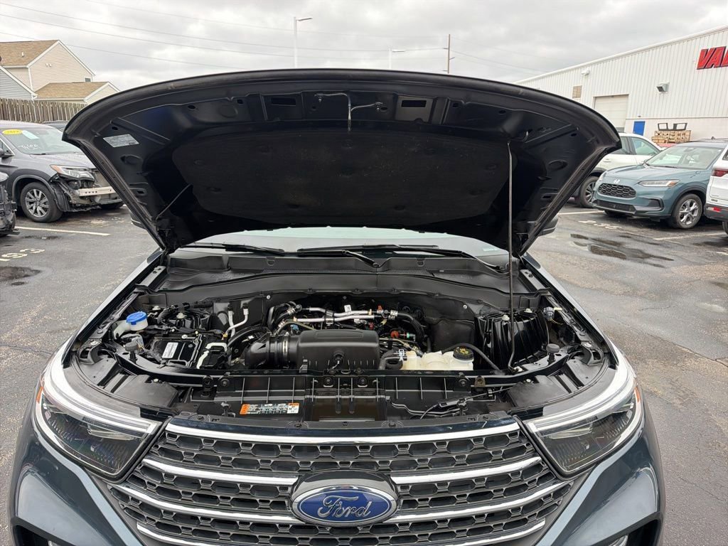 2023 Ford Explorer XLT