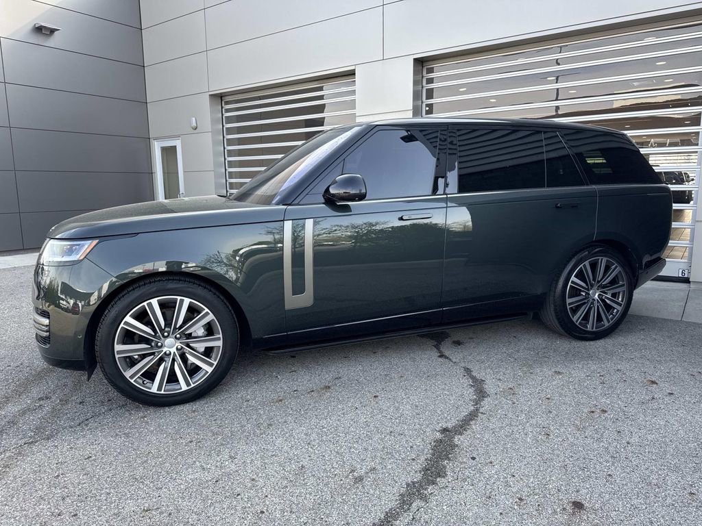 2023 Land Rover Range Rover Long Wheelbase SE