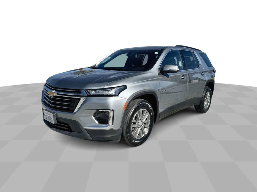 Used 2023 Chevrolet Traverse LT