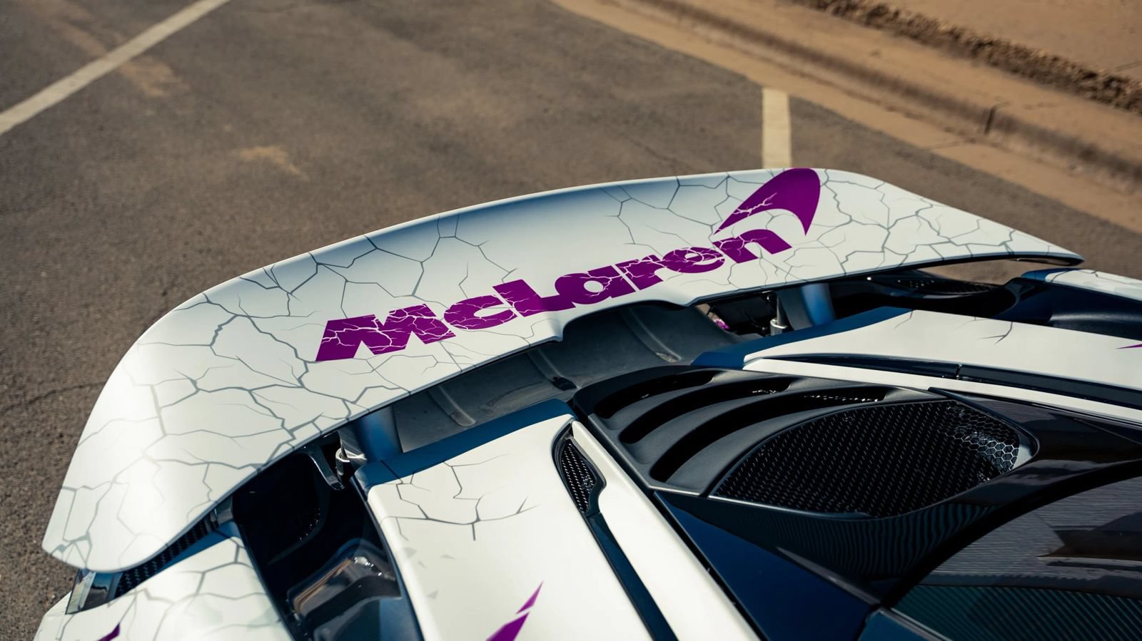 Used 2018 McLaren 720S photo 19