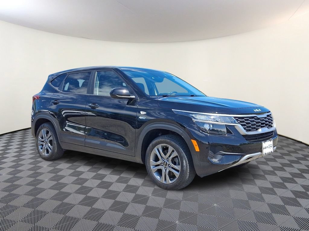 Certified 2023 Kia Seltos LX