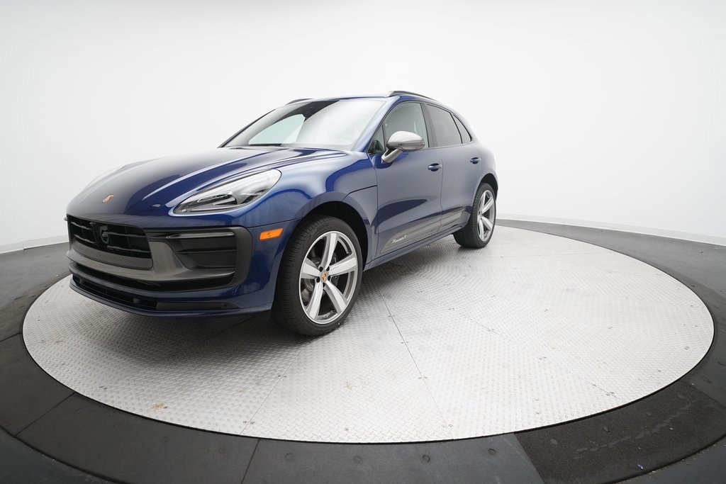 2025 Porsche Macan T