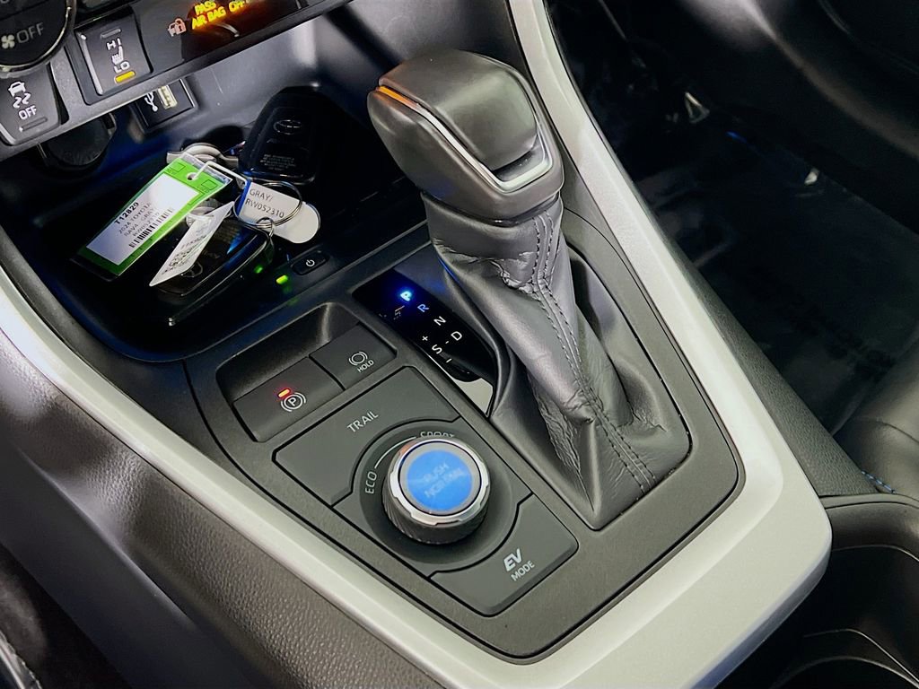 2024 Toyota RAV4 XSE