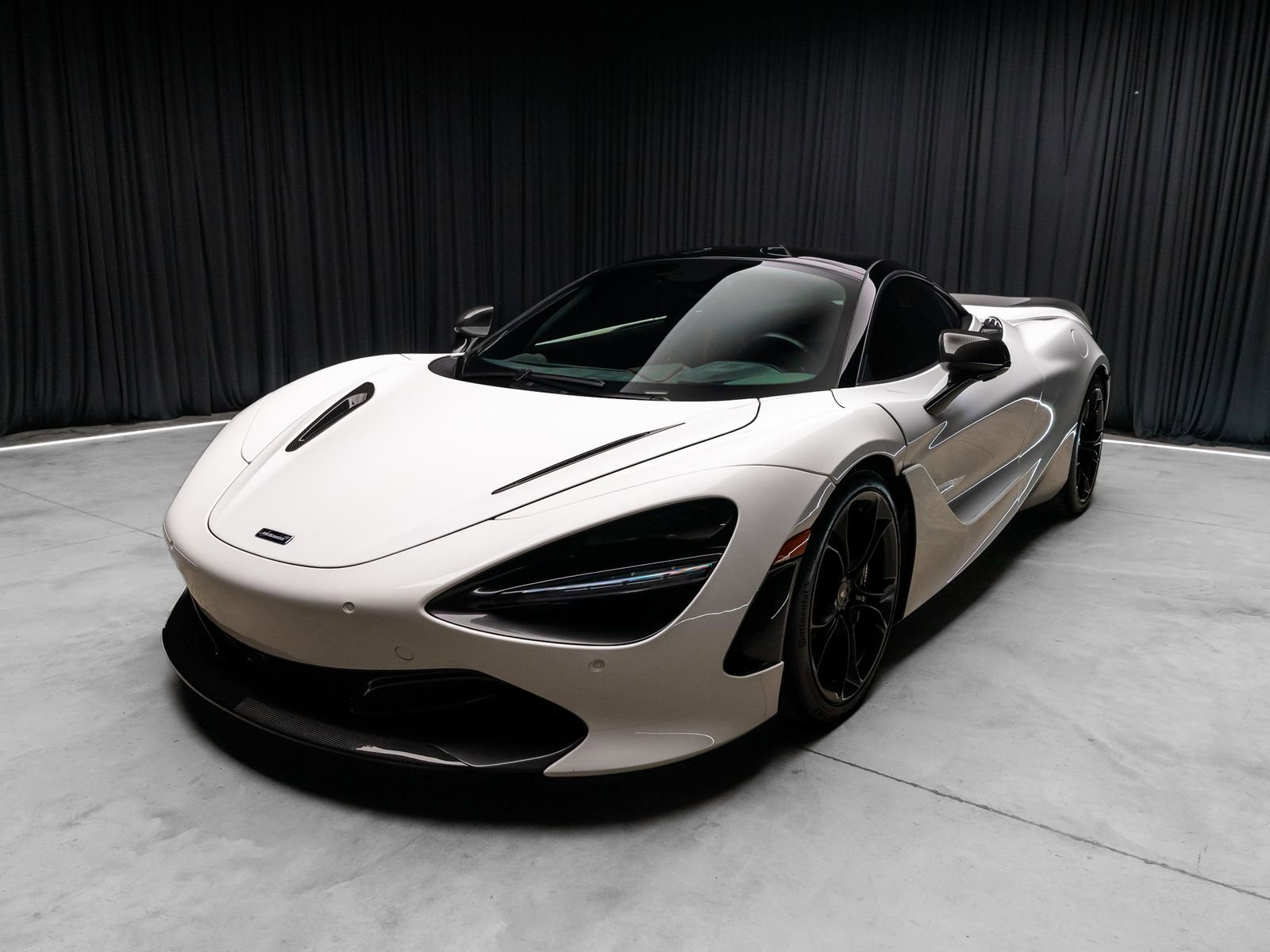 Used 2019 McLaren 720S Performance photo 10