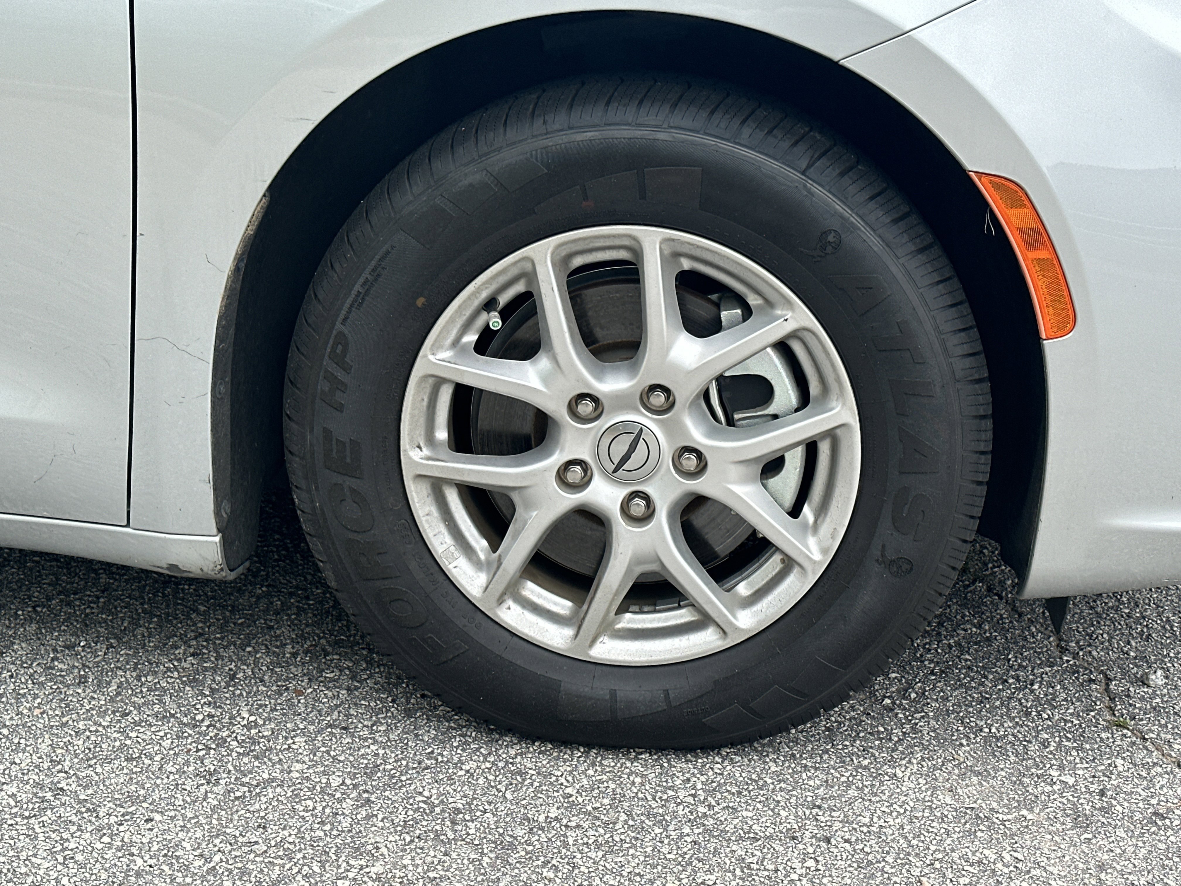 2023 Chrysler Pacifica Touring-L